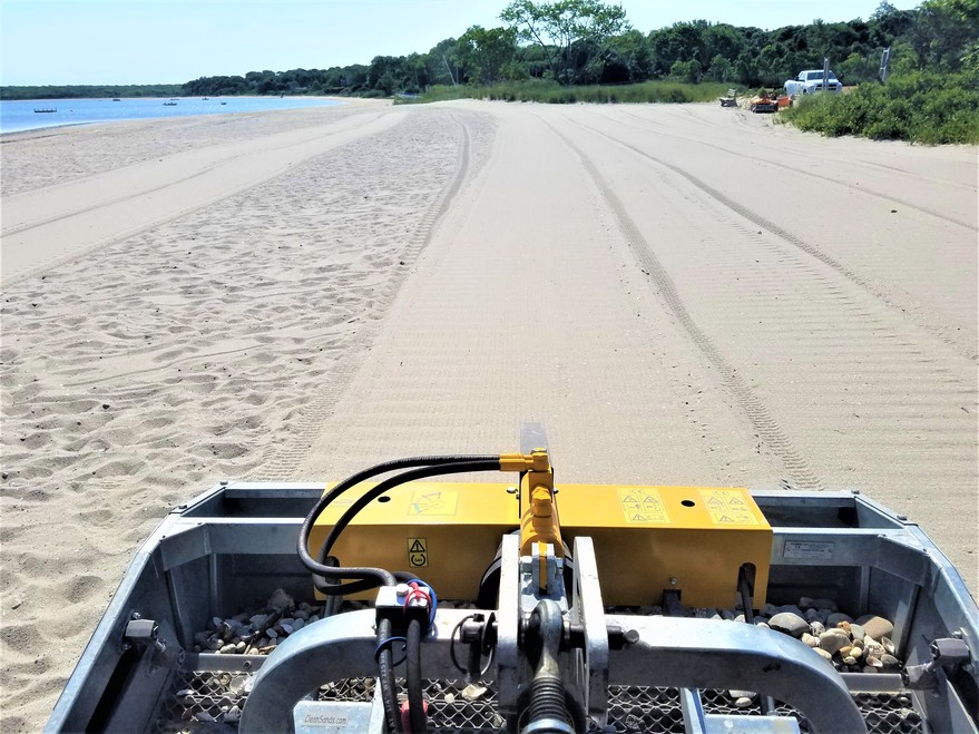 Beach Cleaner, Beach Cleaning Equipment, Beach cleaning