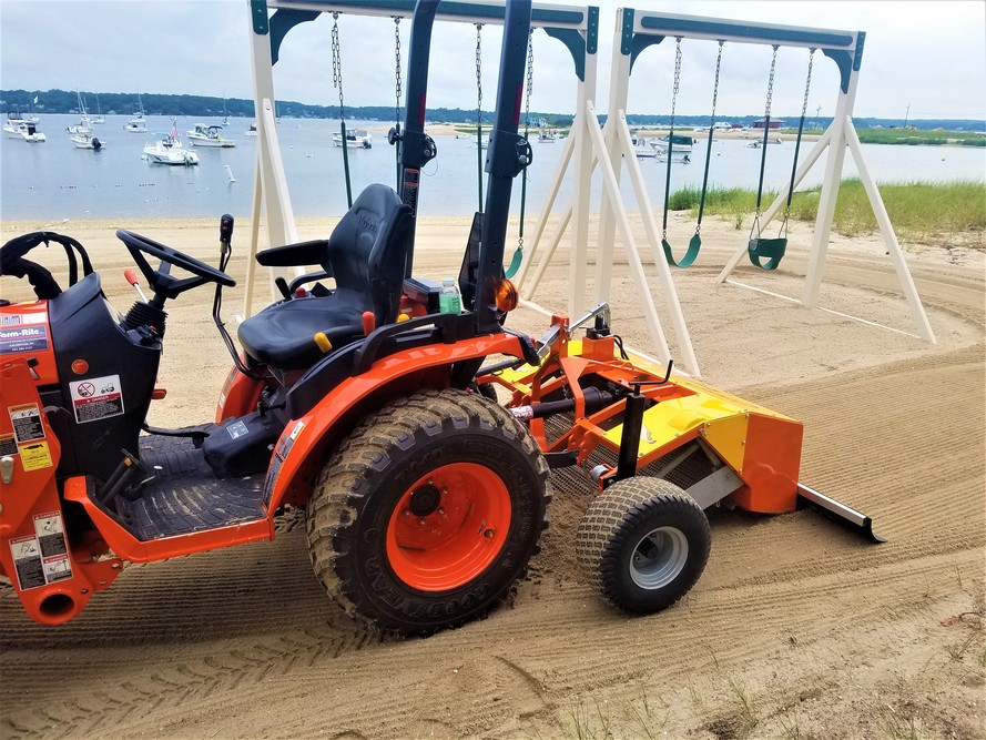 beach cleaner, beach cleaning, light duty beach cleaner, clean sand beach cleaner